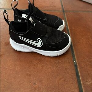 Nike Kids Black and White Slip-On Sneakers